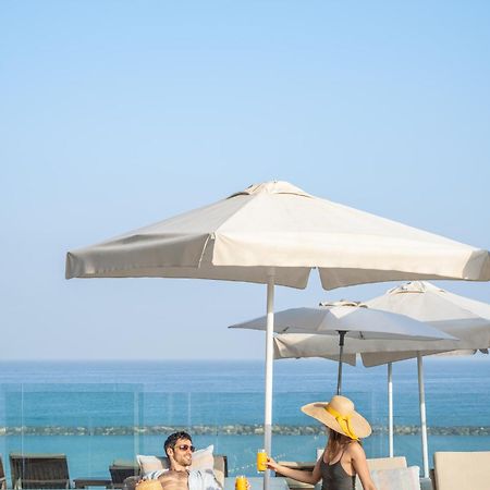 Royal Beach Hotel Tel Aviv By Isrotel Exclusive Ngoại thất bức ảnh Beach umbrella