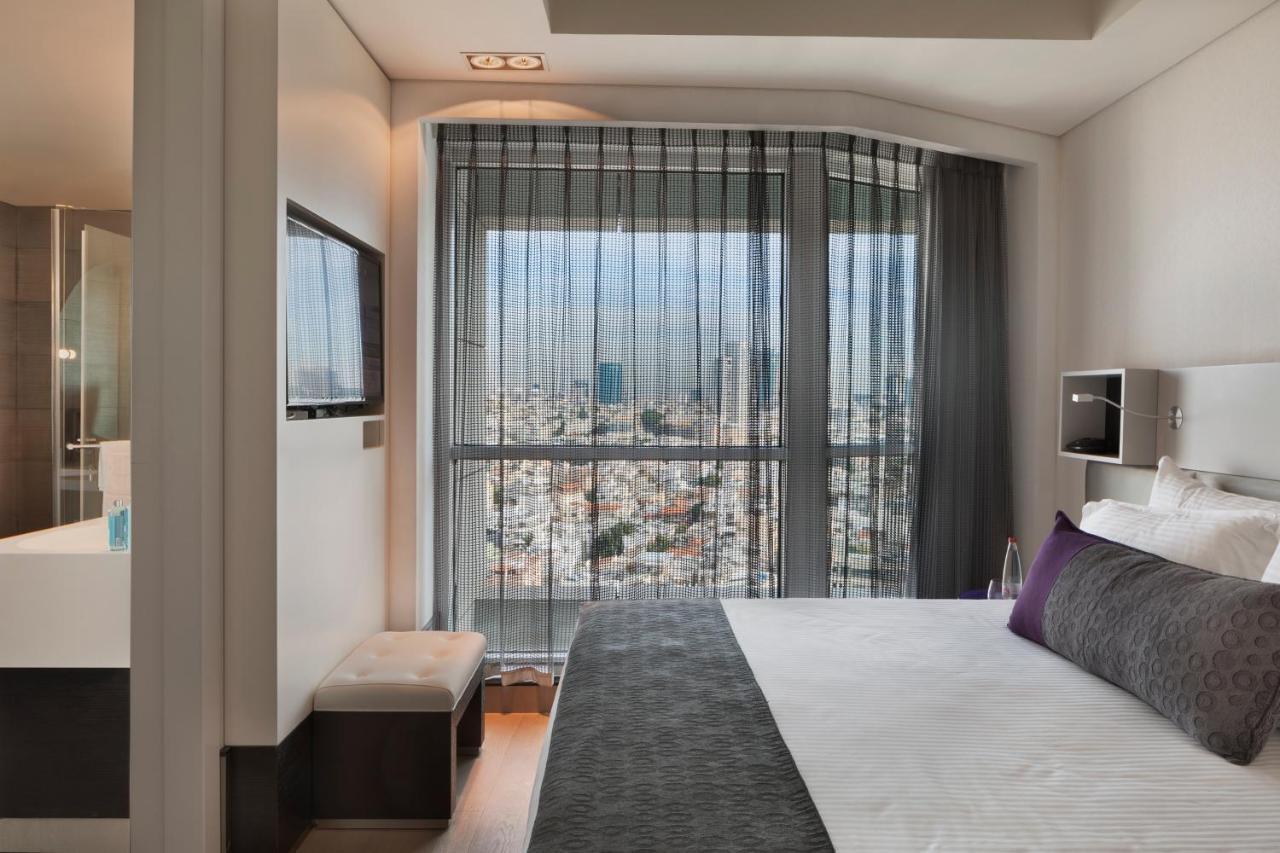 Royal Beach Hotel Tel Aviv By Isrotel Exclusive Ngoại thất bức ảnh A room at the hotel